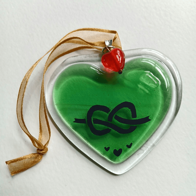 Fused glass Green Heart with hand-painted pattern